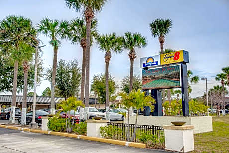 Super 8 by Wyndham St. Petersburg