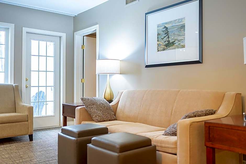 Horseshoe Valley Suites - The Aurora