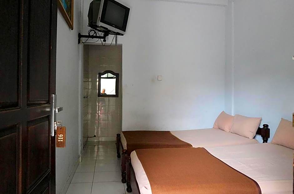 Hotel Diana 1