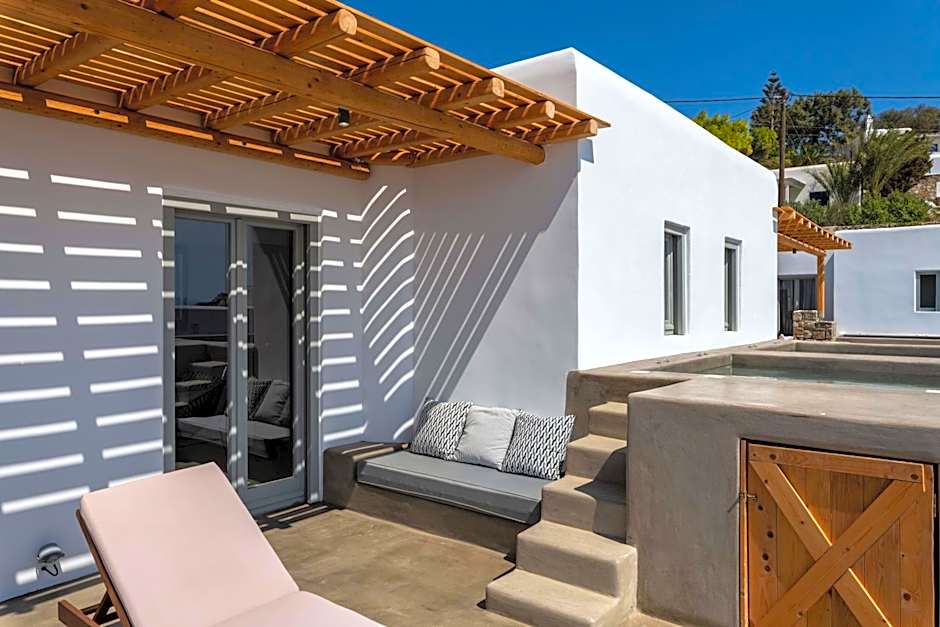 Trinity Mykonos - Beachfront Villa