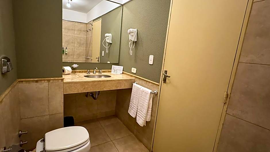 Hotel Raices Esturion