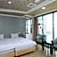 Enjoy Square Hotel