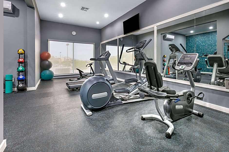 La Quinta Inn & Suites by Wyndham Weatherford