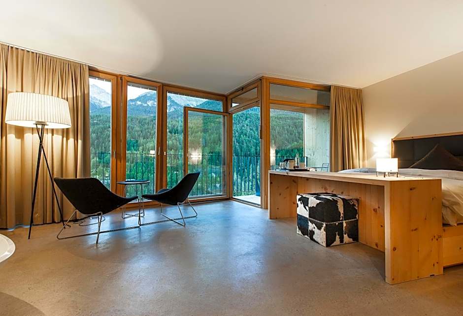 Hotel Arnica Scuol - Adults Only