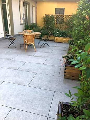 Apartment with Terrace