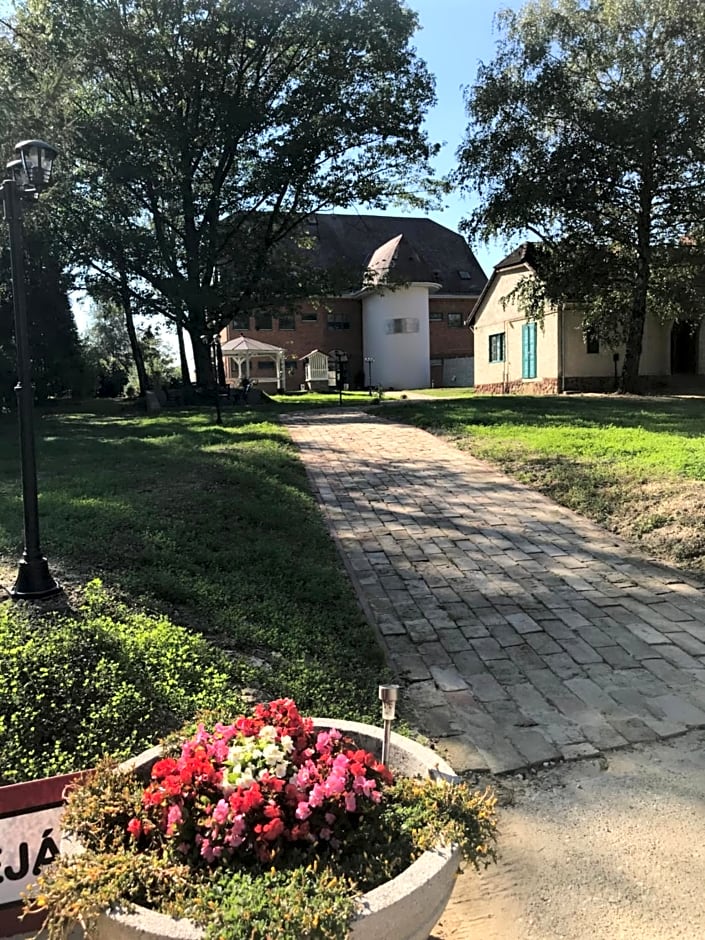 Rómahegy Rendezvényház