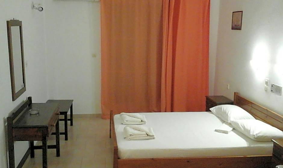 Foto 1 di 7 di Standard Studio