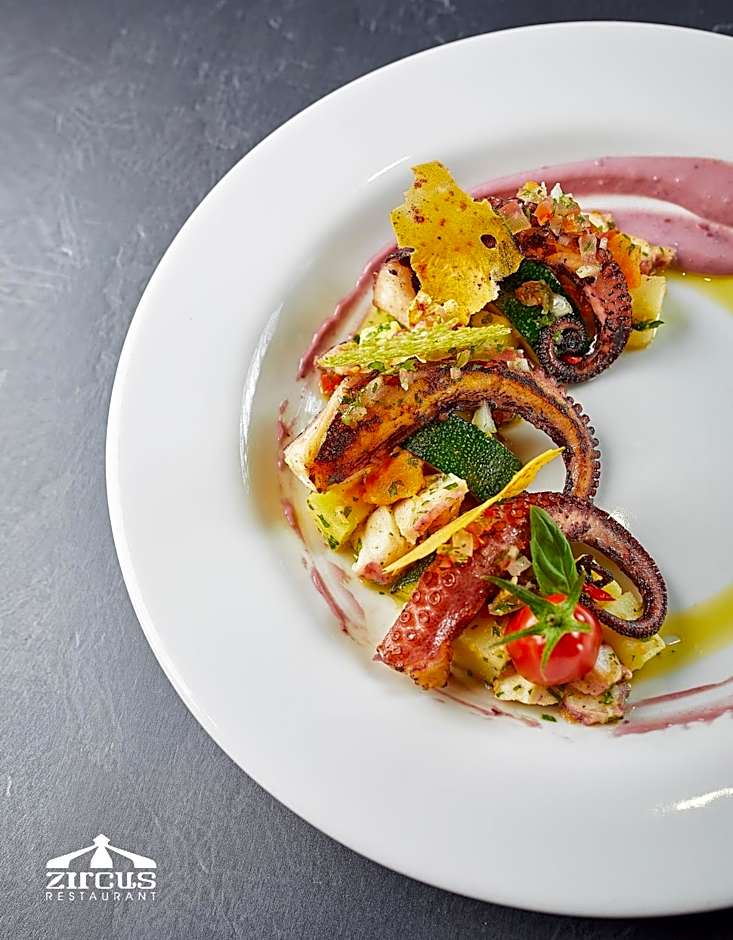 TRYP by Wyndham Cuenca Zahir