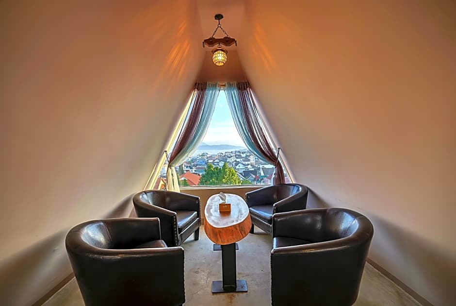 Guava Hill Boutique Hotel