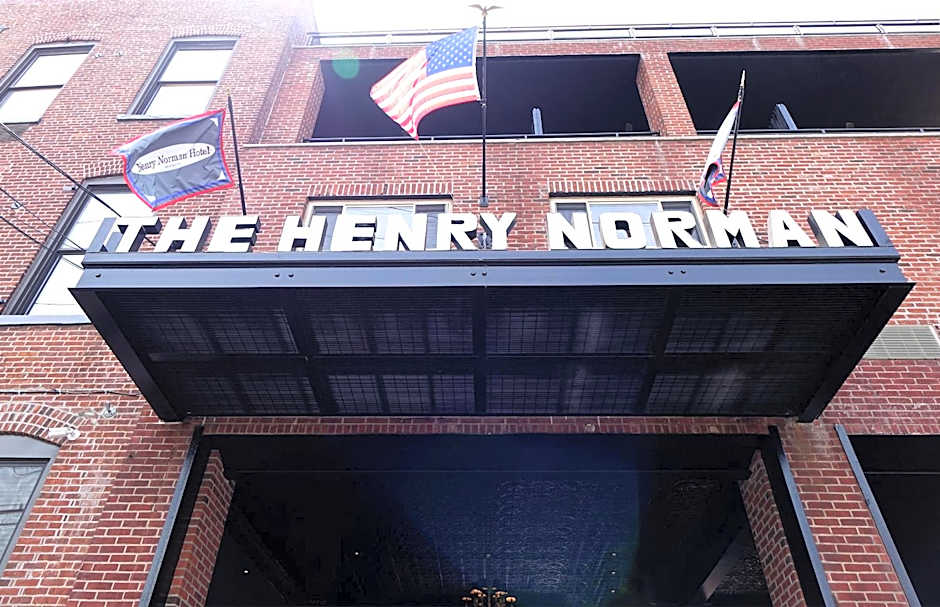 Henry Norman Hotel