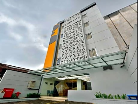 Zodiak At Kebon Jati Hotel