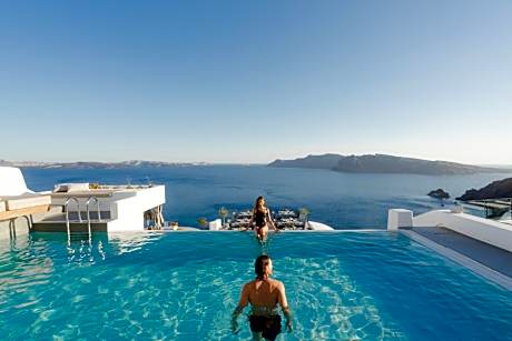 La Perla Villas - Adults Only