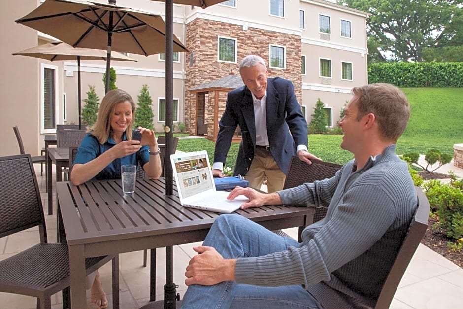 Staybridge Suites Plano / Frisco By IHG
