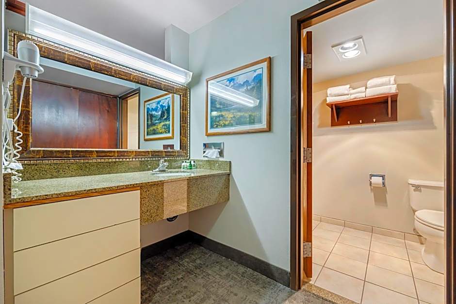 Seaport Suites