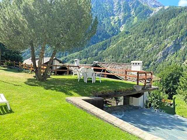 Hotel Triolet