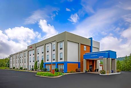 Hampton Inn Pine Grove