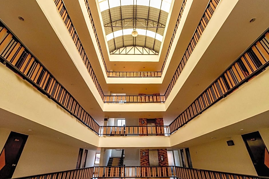 Grannylla Residence Charoenkrung