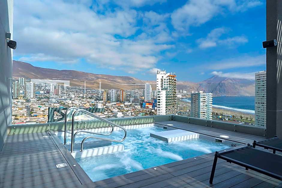 NH Iquique Pacífico