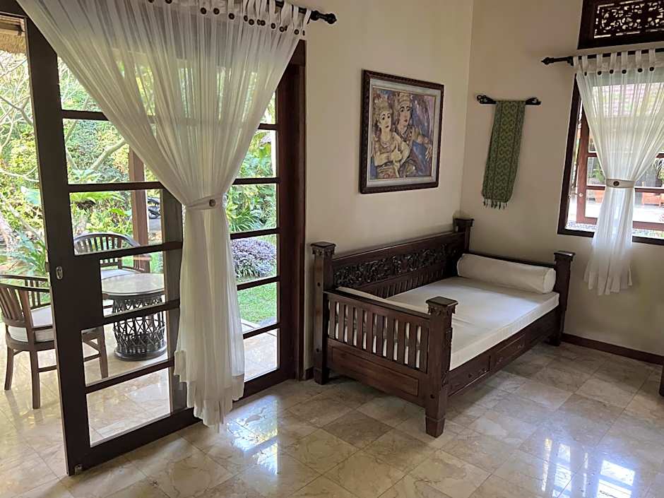 Rumah Kelapa Villa Alami