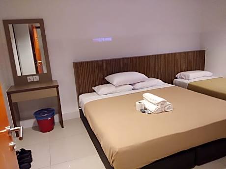 Superior Triple Room