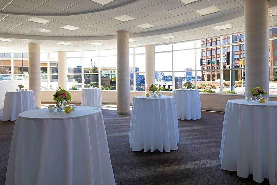 Kansas City Marriott Country Club Plaza