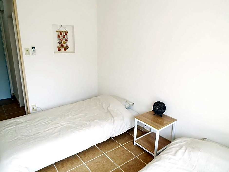 AsobiBASE Yamabare-House