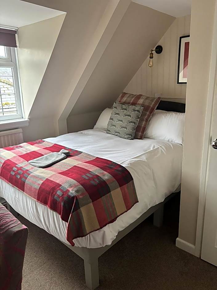 Photo 1 of 12 of Small Double Room
