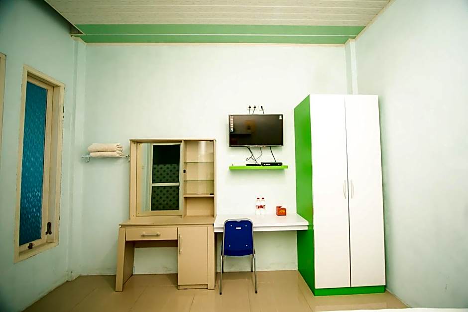 RedDoorz Syariah near Pantai Bali Abdya Blang Pidie