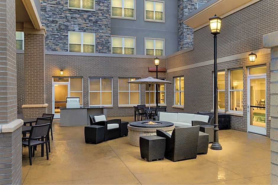 Residence Inn by Marriott Kansas City at the Legends