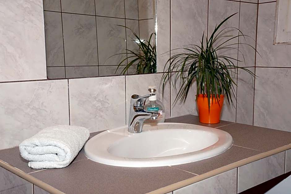 Budapest Party Hostel at Udvarom