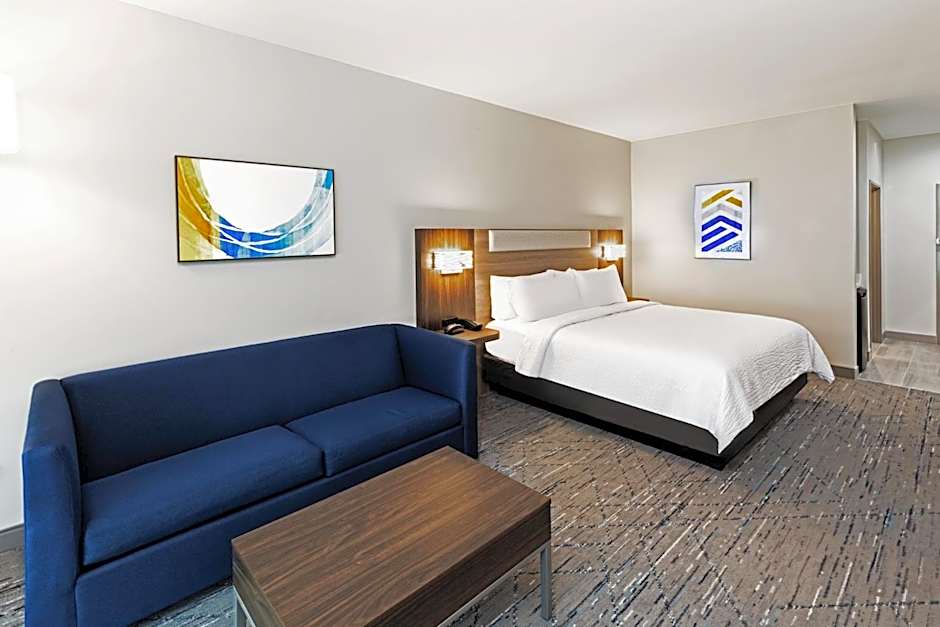 Holiday Inn Express & Suites Senatobia I-55 By IHG