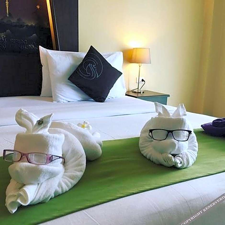 Golden Sea Pattaya