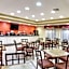 La Quinta Inn & Suites by Wyndham Canton