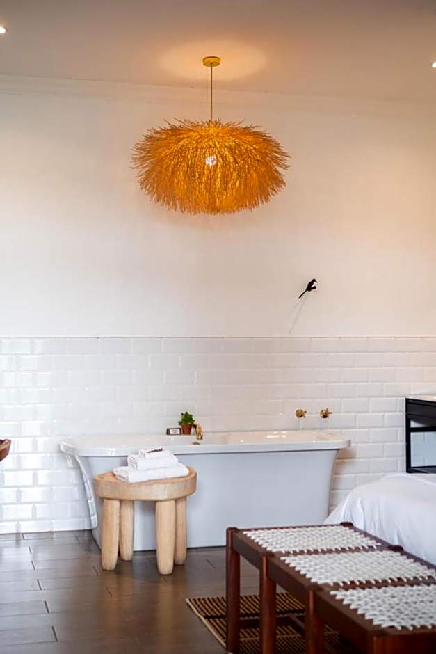 Liedjiesbos Urban Olive Farm Accommodation