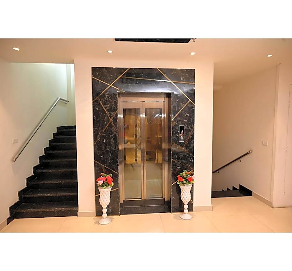 Hotel Diamond Villa & Banquet