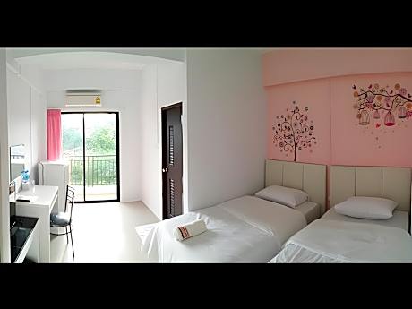 Standard Room Twin Bed