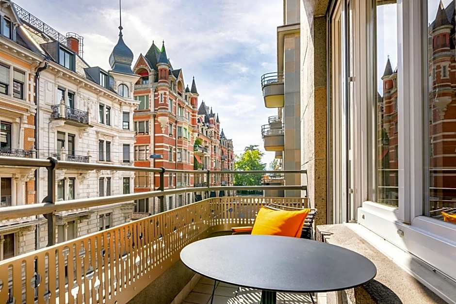 Neues Schloss Privat Hotel Zurich, Autograph Collection