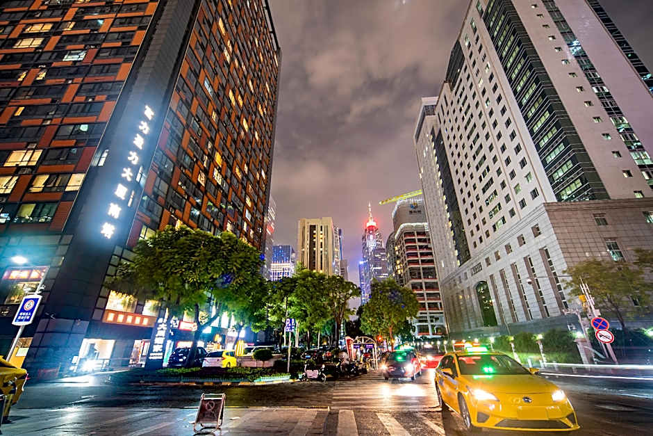 U Hotel Apartment Zhujiang New Town (Flower City Square)