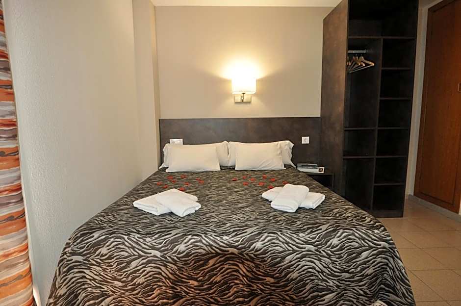 Aparthotel Safari