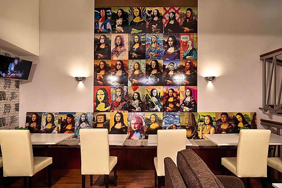 Galeria Suite Hotel