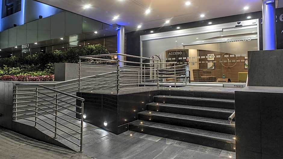 Holiday Inn Express Mexico- Toreo by IHG