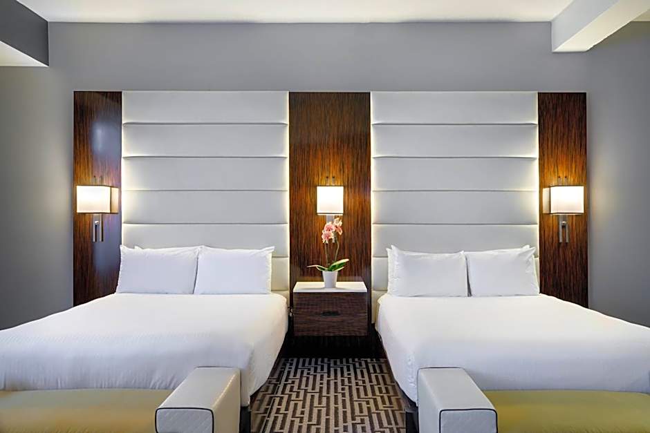 Hotel Metro, Autograph Collection