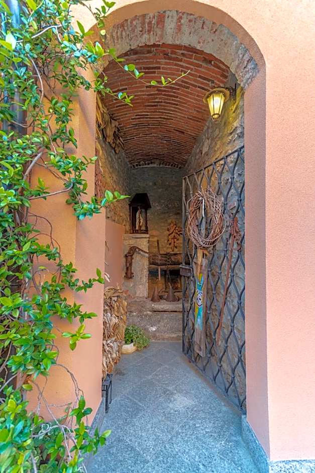 A due passi dal Castello