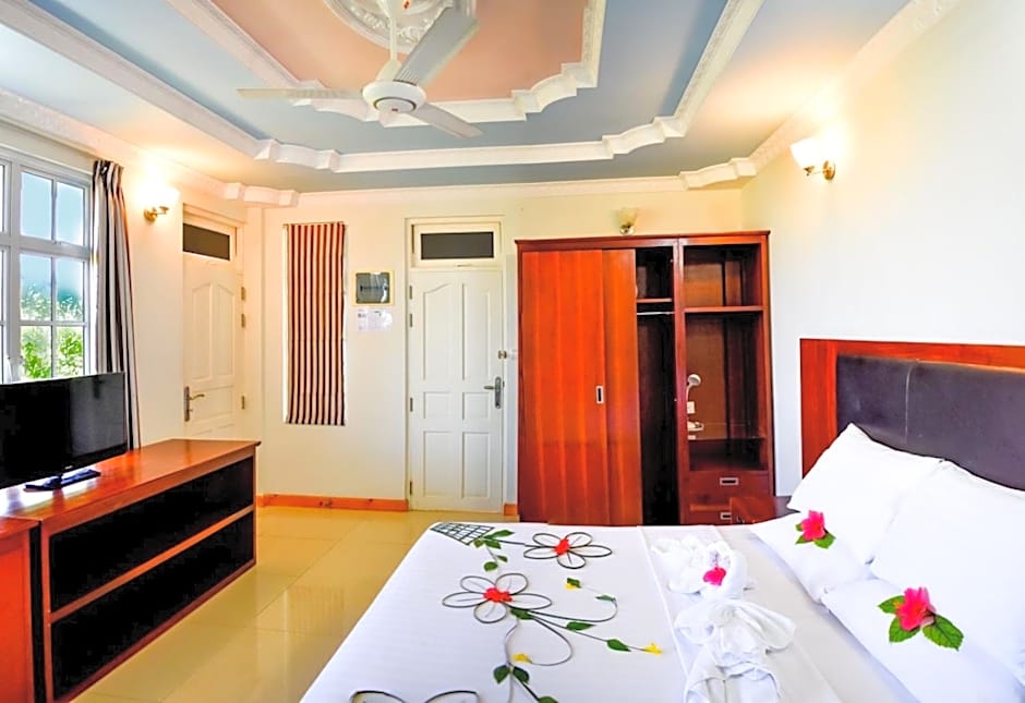 La Cabana, Maamigili