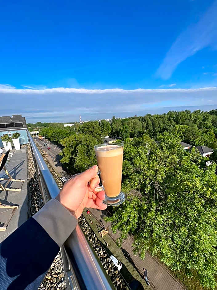 Apartamenty Katowice by Lantier - Swimming Pool Zone