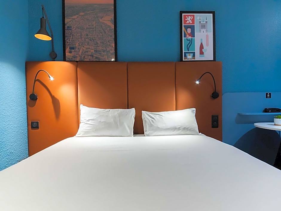 ibis Lyon North