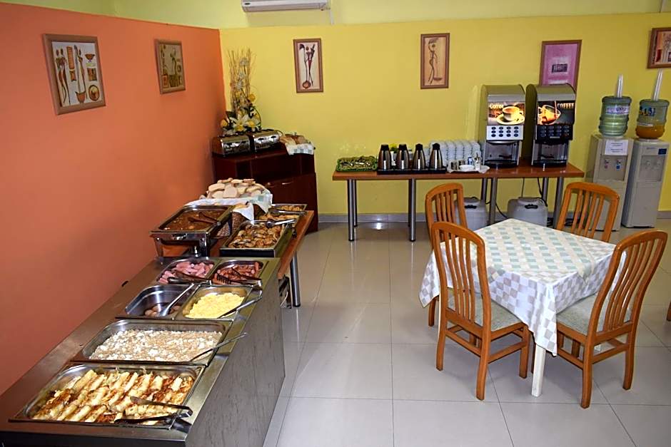 Ahilea Hotel - Free Pool Access