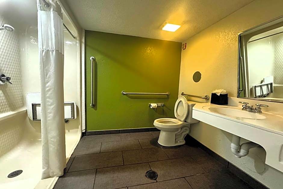 Travelodge by Wyndham Flowood/Jackson/Airport North