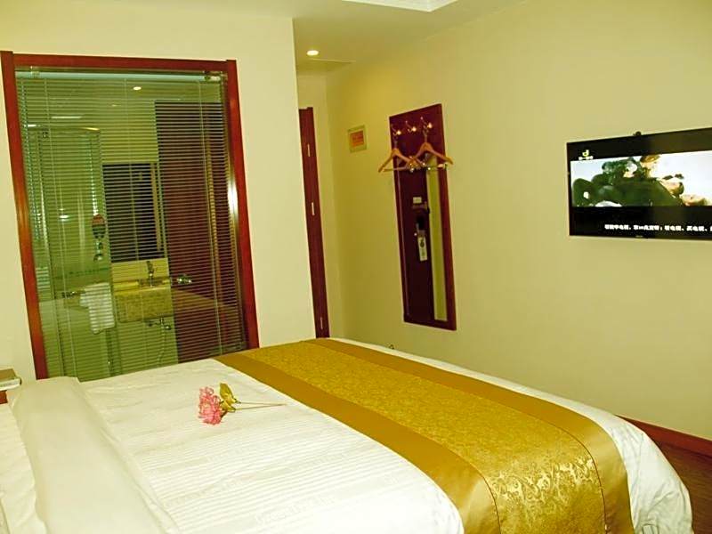 GreenTree Inn JiangSu YanCheng North Bus Station Bolian Plaza Business Hotel
