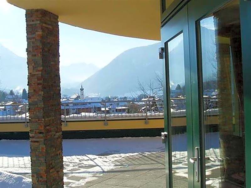 Photo 1 of 17 of Pension Landhaus Buchenhain